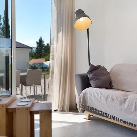 Maison Entre Foret Et Semesterbostad *
